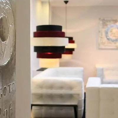 Abbot Hotel 4*