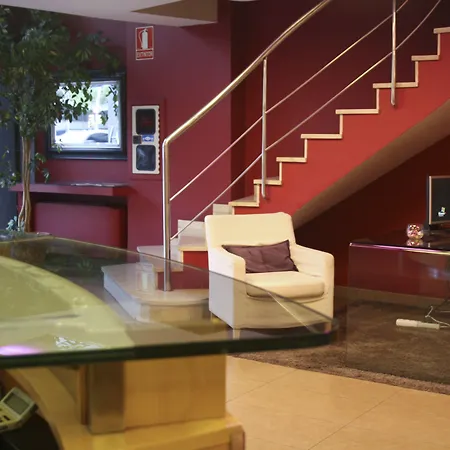 Abbot Hotell 4*
