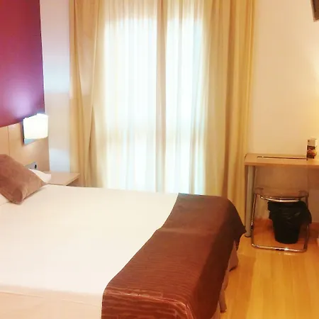 Abbot Hotell 4*